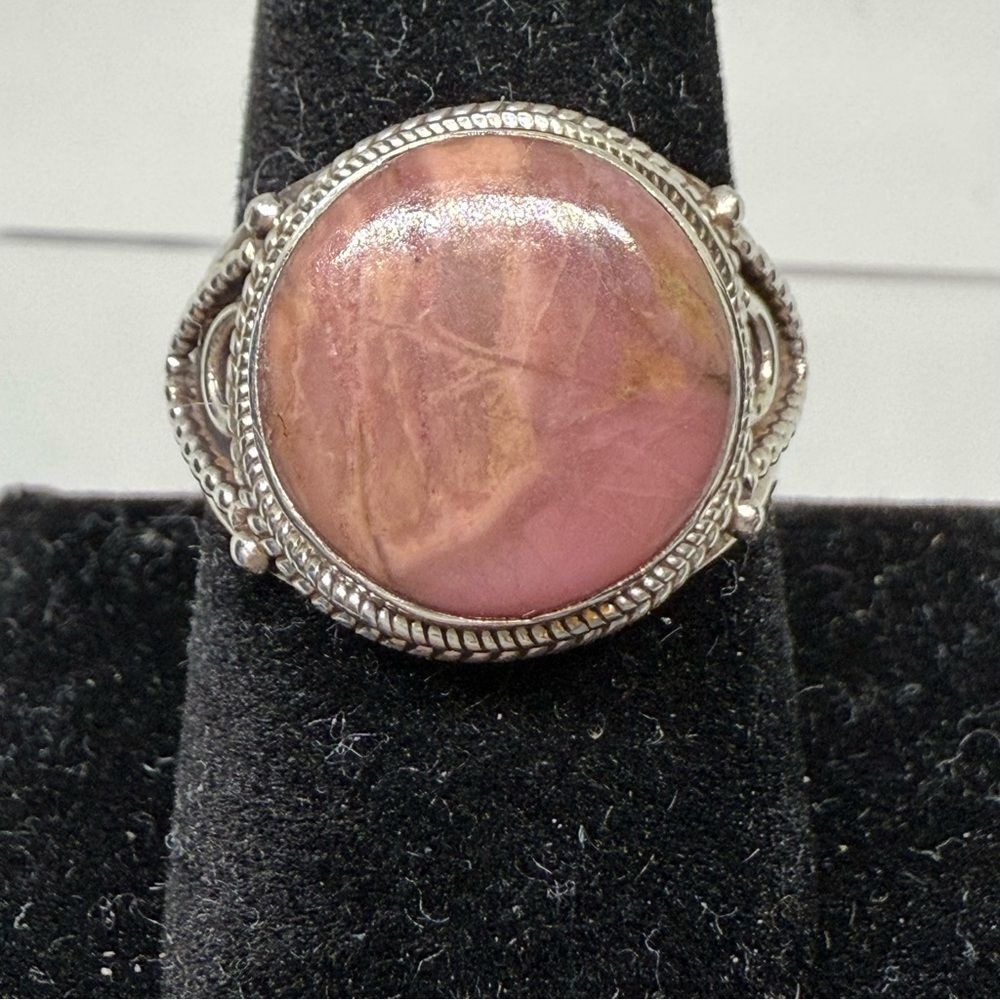 925 Sterling Silver round stone ring